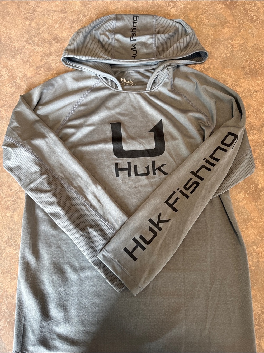 Huk Light Gray Fishing Hoodie with Black Logo Boys Youth Large
